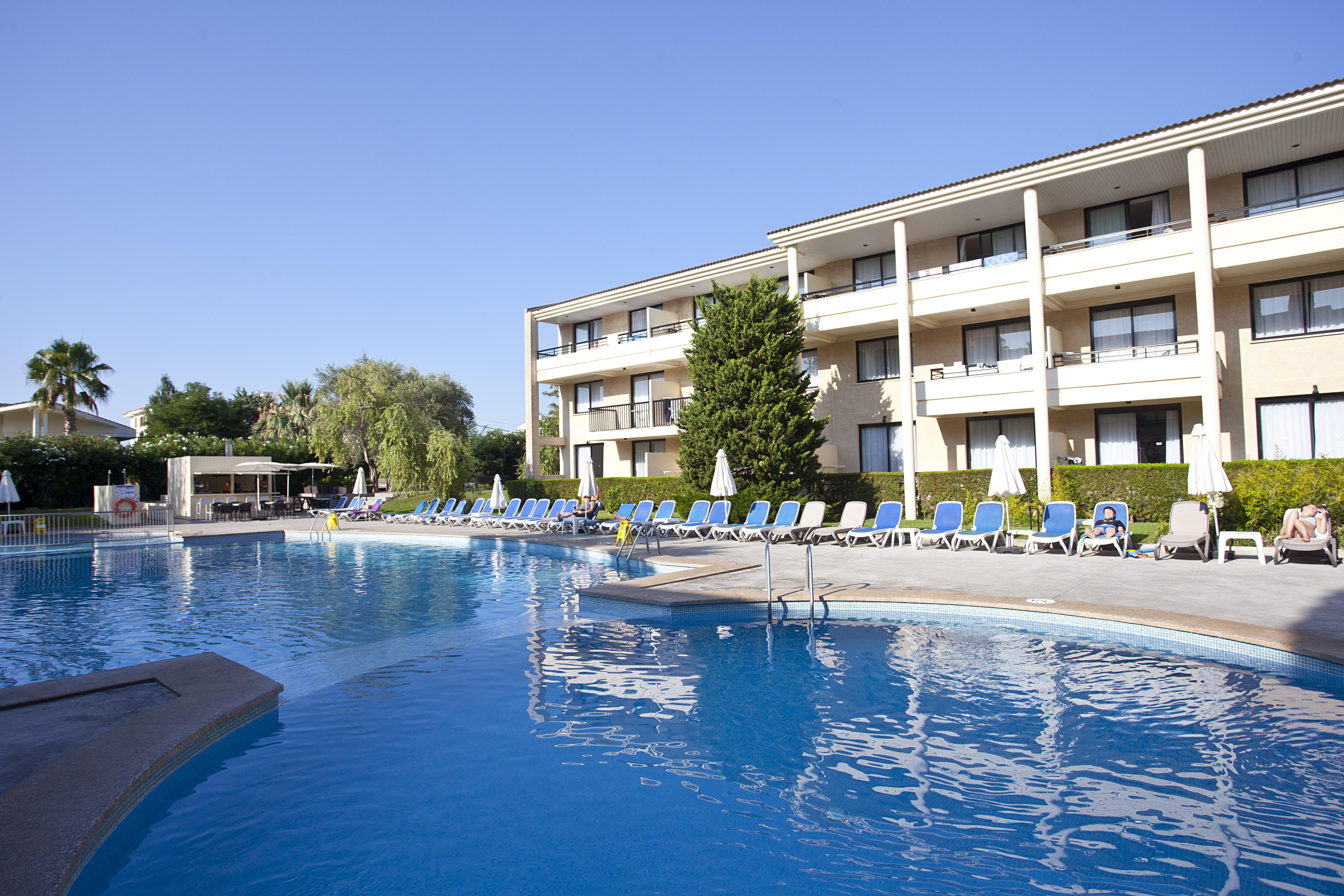 Hotel Bahia Pollensa Порт де Пойенса Екстериор снимка