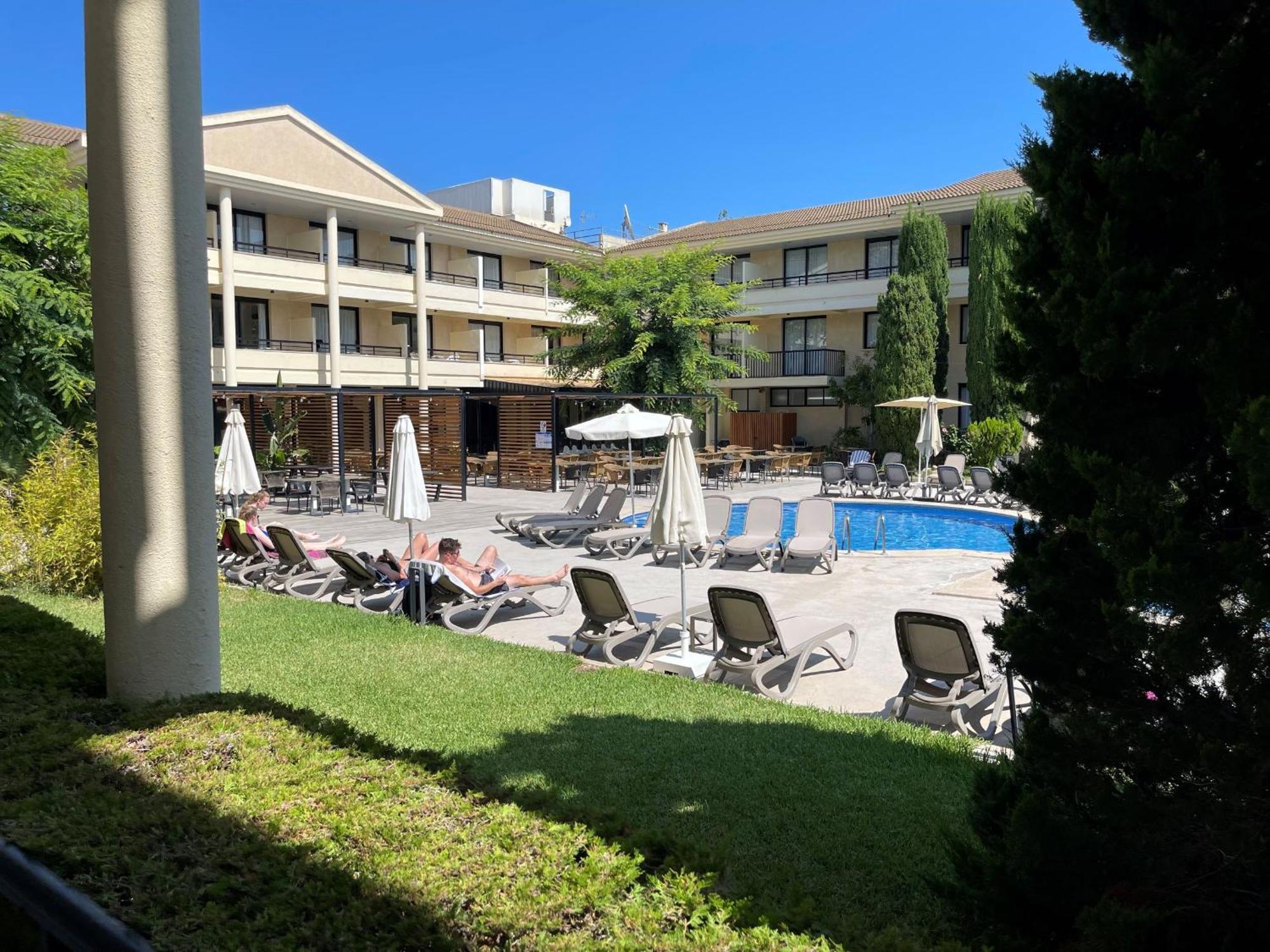 Hotel Bahia Pollensa Порт де Пойенса Екстериор снимка