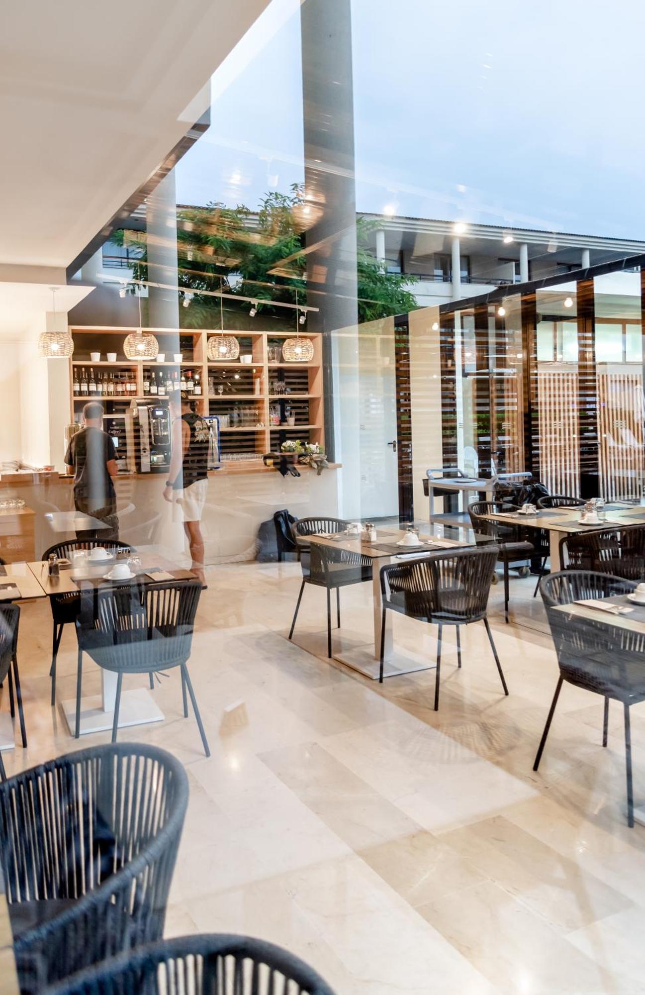 Hotel Bahia Pollensa Порт де Пойенса Екстериор снимка