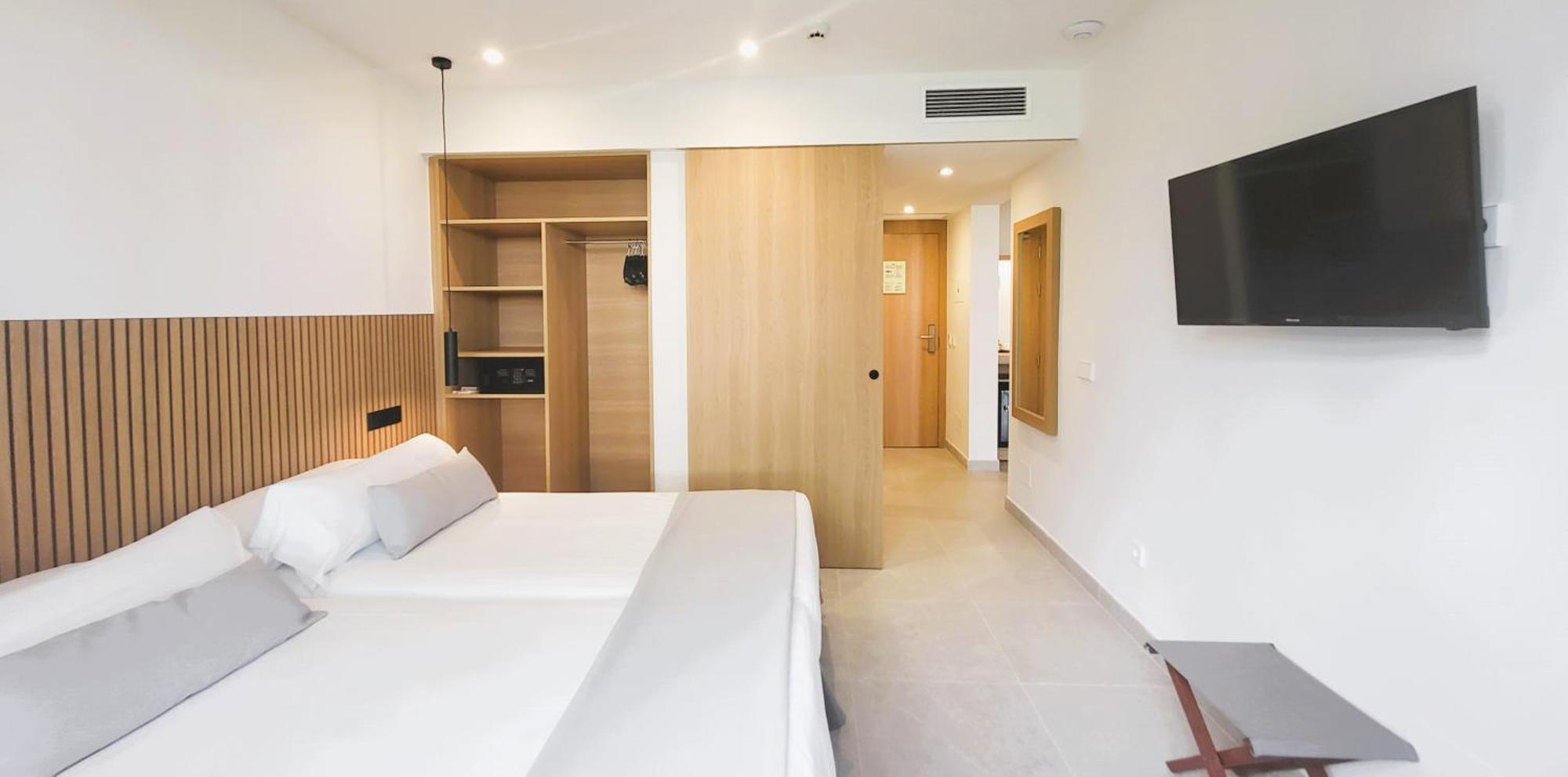 Hotel Bahia Pollensa Порт де Пойенса Екстериор снимка