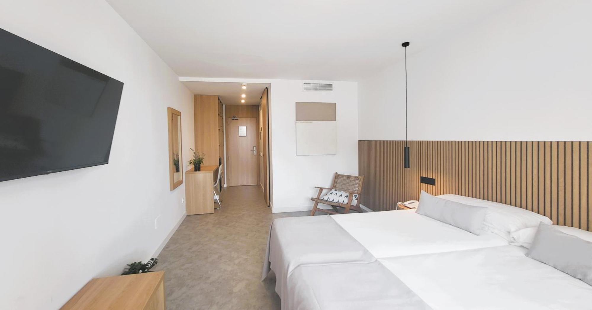 Hotel Bahia Pollensa Порт де Пойенса Екстериор снимка