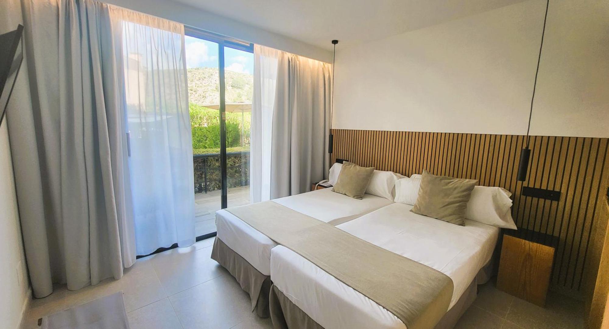 Hotel Bahia Pollensa Порт де Пойенса Екстериор снимка